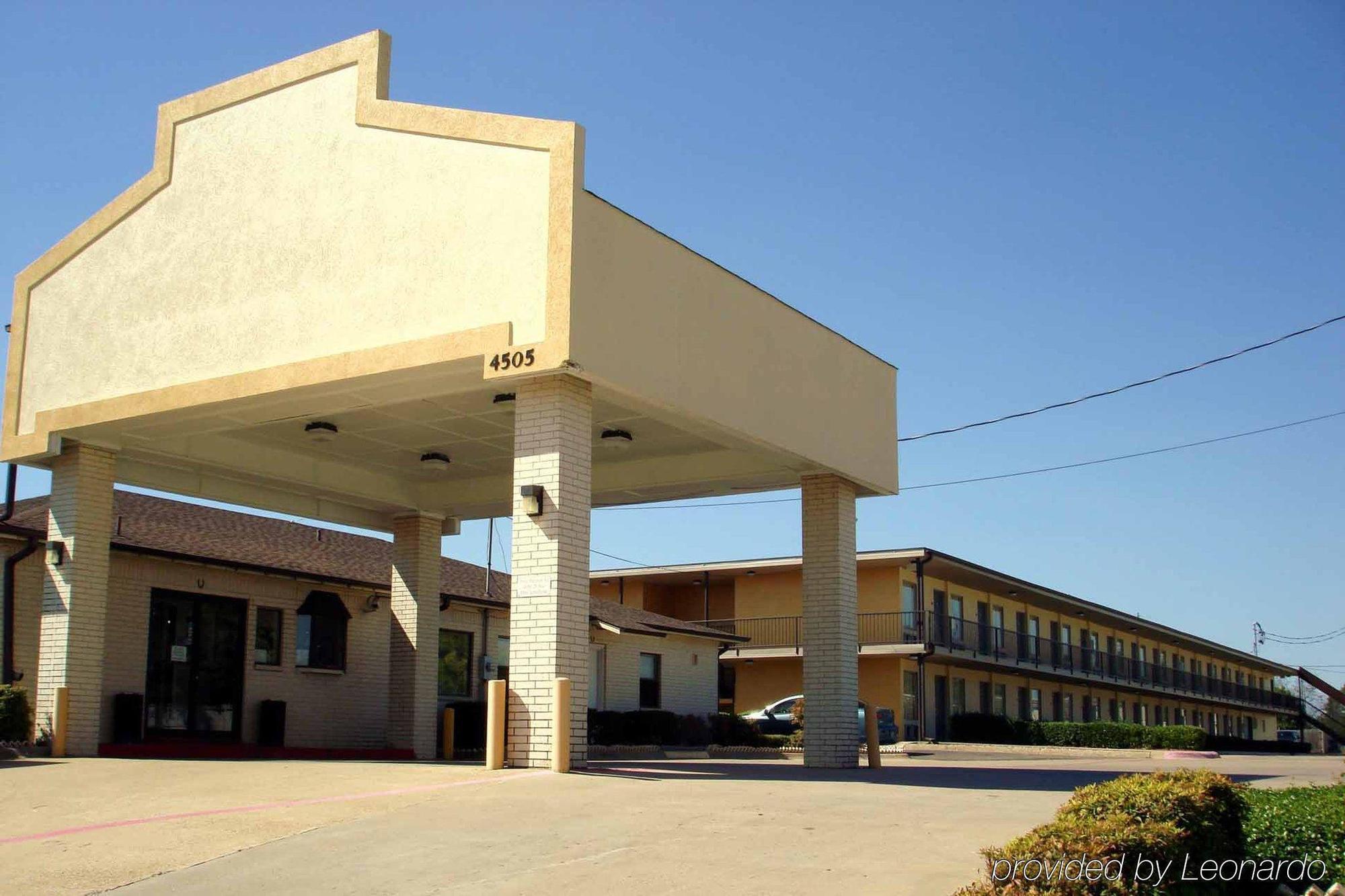 Econo Lodge Texarkana I-30 Esterno foto