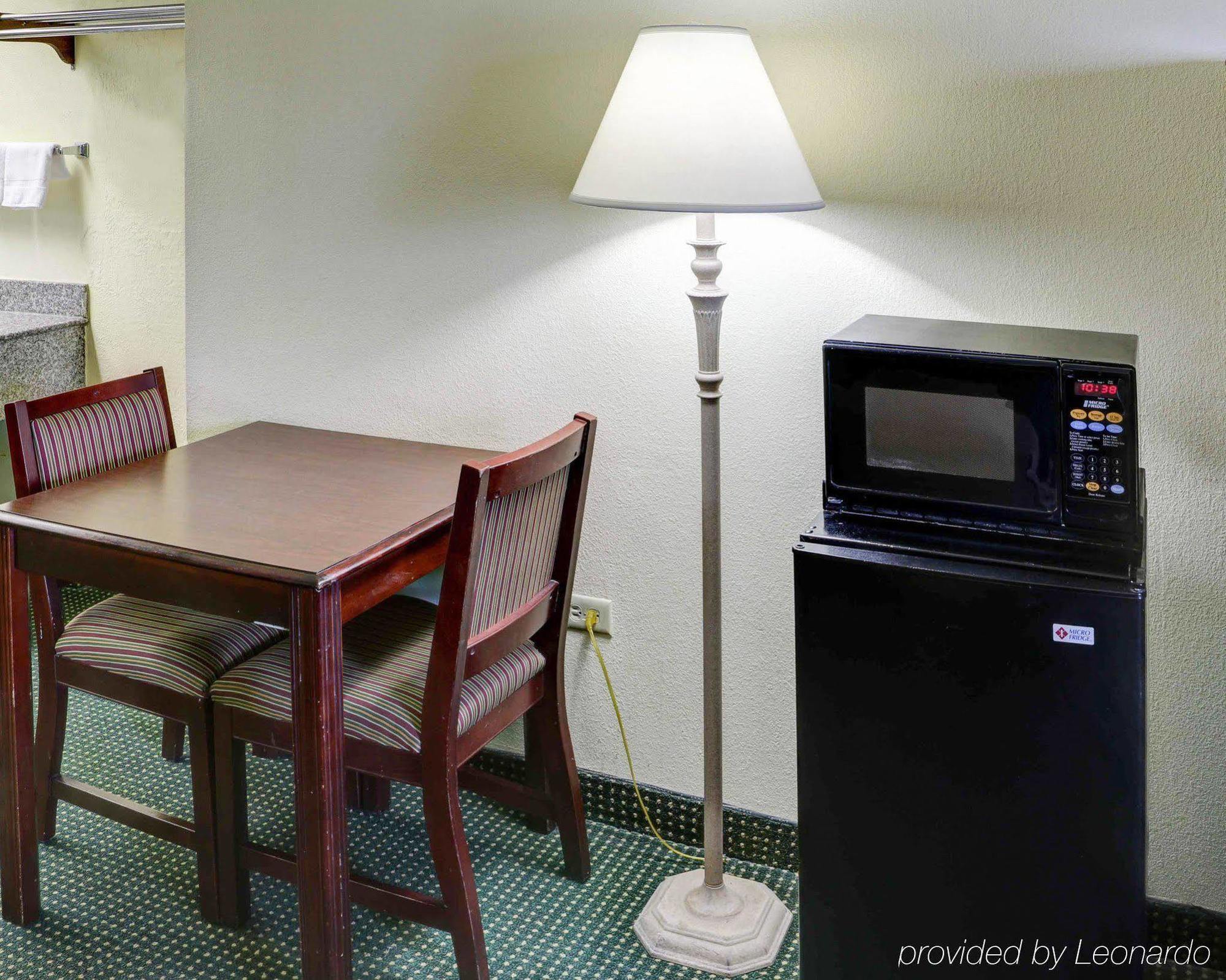 Econo Lodge Texarkana I-30 Esterno foto