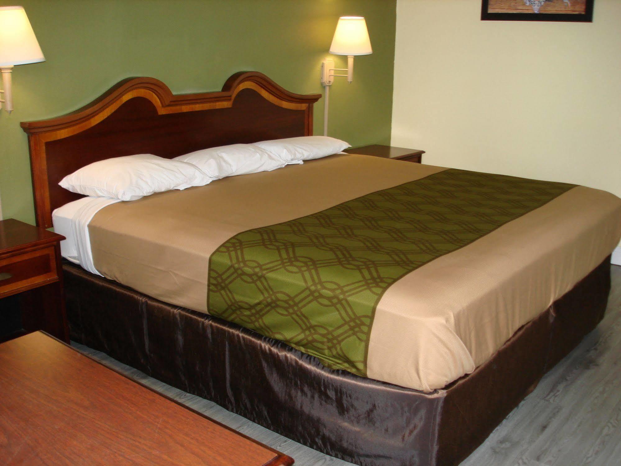 Econo Lodge Texarkana I-30 Esterno foto
